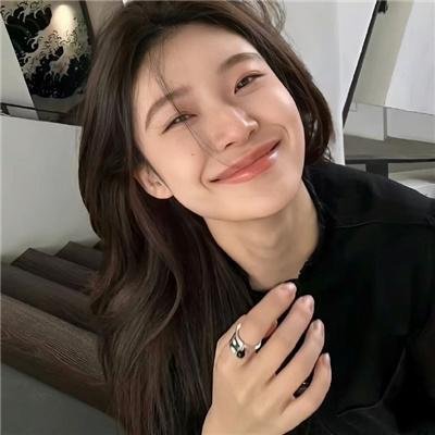 闪婚后，白爷你老婆撩爆了